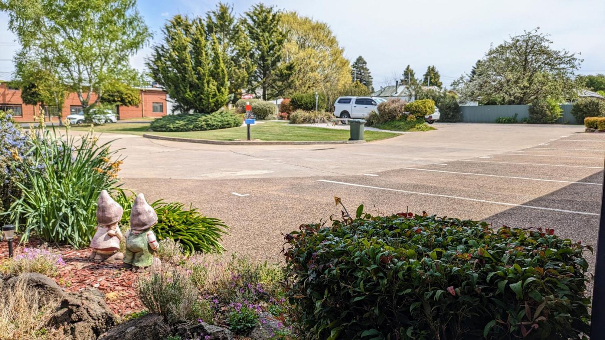 Highlands Motor Inn オベロン エクステリア 写真